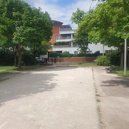 Carnac Apartment Montigny-le-Bretonneux